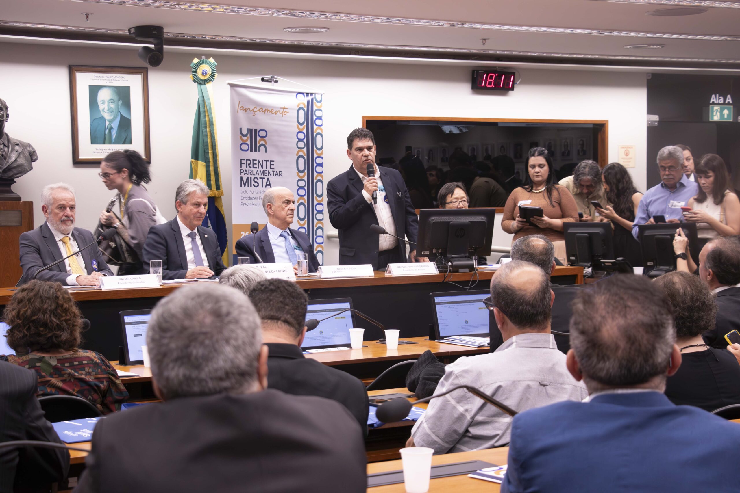 Frente Parlamentar em Defesa dos Fundos de Pensão é lançada na Câmara dos Deputados